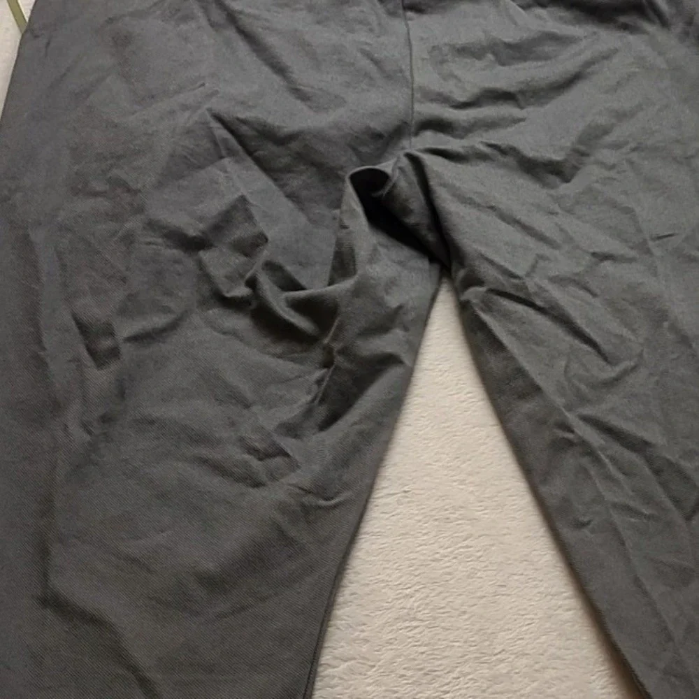 Goodfellow & Co Mens Gray Comfort Wear Slim Fit Chino Pants 30x30 NWT